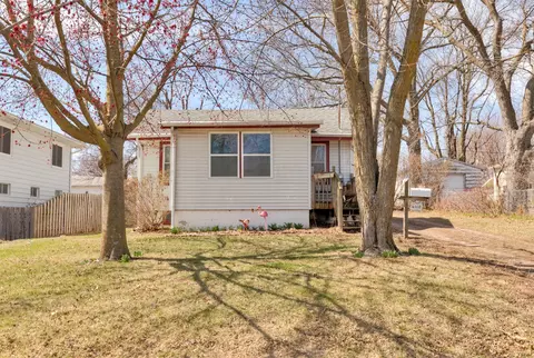 4008 54th St, Des Moines, IA 50310