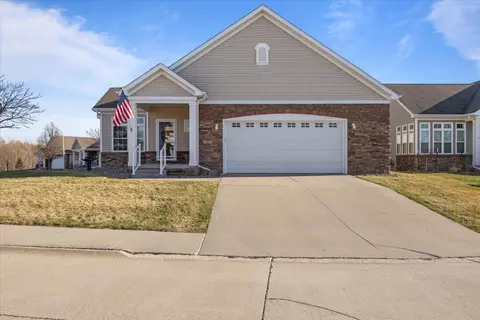 1403 SW Sunrise Ln, Ankeny, IA 50023