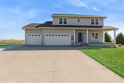 1102 Brown St, Dexter, IA 50070