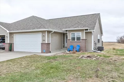 256 Southern Prairie Dr, Madrid, IA 50156