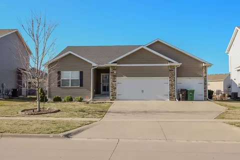 3127 NW Trestle Point Dr, Ankeny, IA 50023