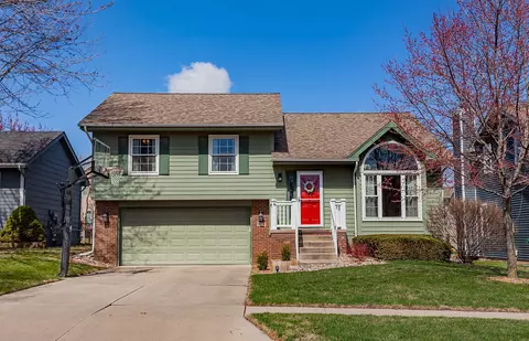 904 SE Kensington Rd, Ankeny, IA 50021