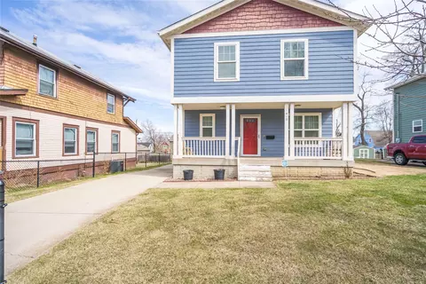 1419 8th St, Des Moines, IA 50314
