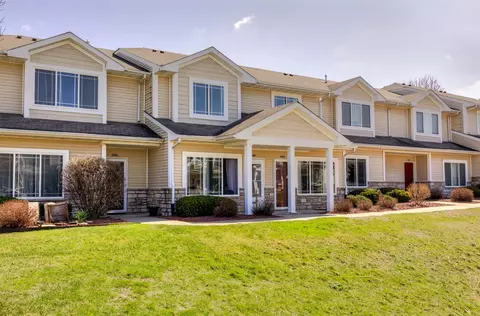 8601 Westown Pkwy #11106, West Des Moines, IA 50266