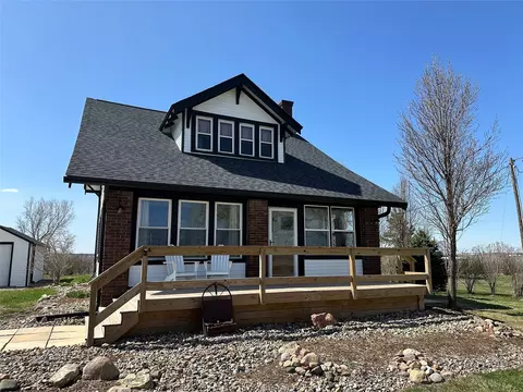 2313 Yellow Ave, Panora, IA 50216