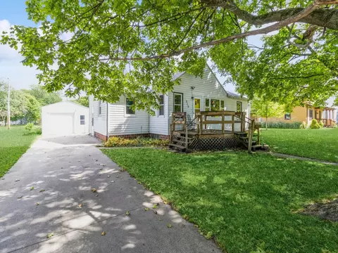 916 Elm Ave, Story City, IA 50248