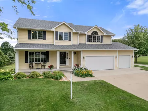 8065 NE 25th Ave, Altoona, IA 50009