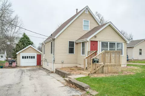 940 Maish Ave, Des Moines, IA 50315
