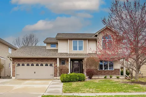 2002 2nd Ave SE, Altoona, IA 50009