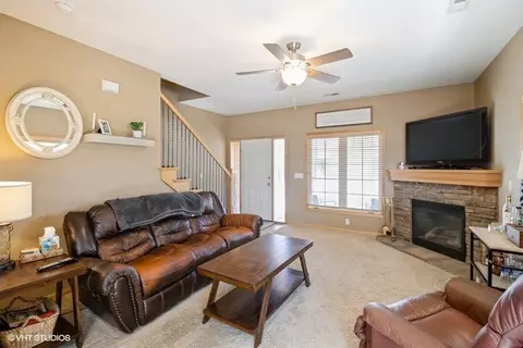 2730 NW 155th Ct, Clive, IA 50325