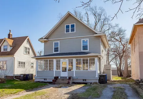 1249 E 13th St, Des Moines, IA 50316