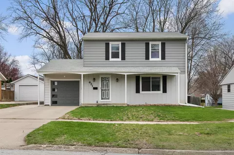 421 W Buchanan St, Winterset, IA 50273