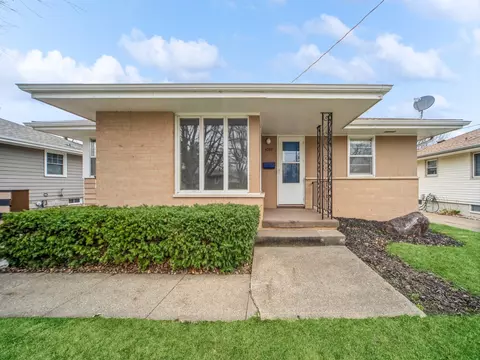 4308 40th St, Des Moines, IA 50310