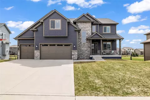 1313 NE 49th St, Ankeny, IA 50021