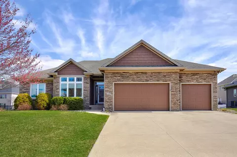1239 NE Milan Ave, Ankeny, IA 50021