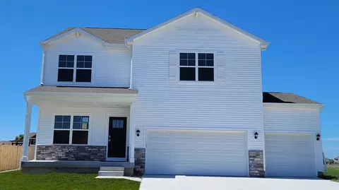 14521 Ironwood Ct, Urbandale, IA 50323