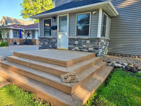 304 NE Hayes St, Greenfield, IA 50849