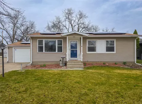 315 17th St, Boone, IA 50036