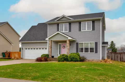 505 NE 13th St, Grimes, IA 50111