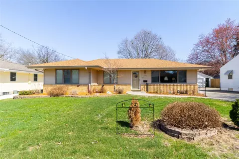 4109 30th St, Des Moines, IA 50310