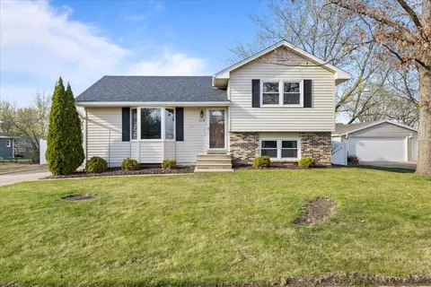 510 NE 5th St, Ankeny, IA 50021