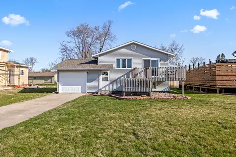 405 County Ave, Sheldahl, IA 50243