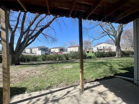 2045 NW Hickory Ln, Ankeny, IA 50023