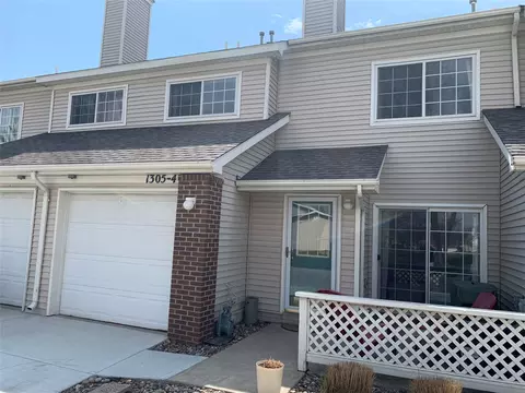 1305 SE Delaware Ave #4, Ankeny, IA 50021