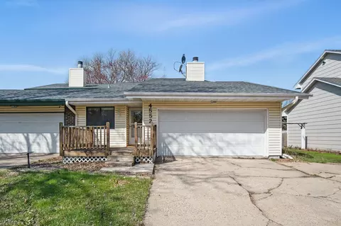4552 50th St, Des Moines, IA 50310