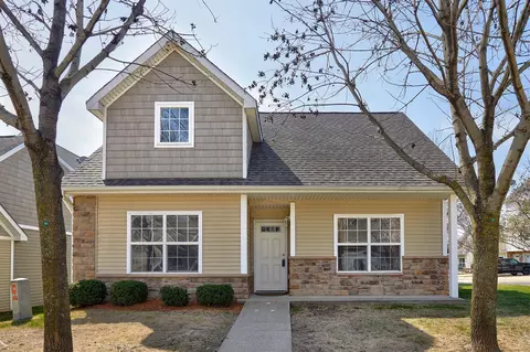 4309 153rd Pl, Urbandale, IA 50323