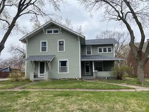 610 W Ashland Ave, Indianola, IA 50125