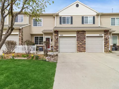 8525 Boulder Dr, West Des Moines, IA 50266