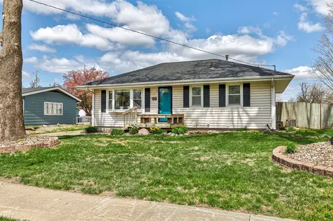175 Northview Dr, Waukee, IA 50263