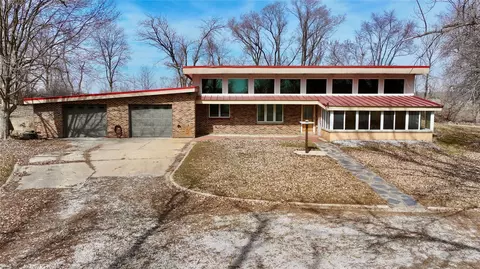19263 123rd Pl, Perry, IA 50220