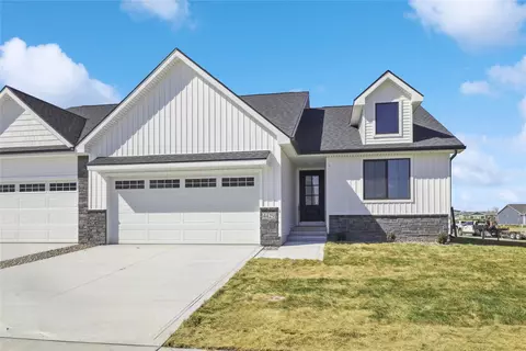 4429 NW Olivia Ln, Ankeny, IA 50023
