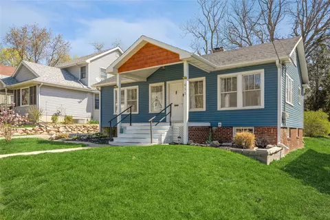 655 38th St, Des Moines, IA 50312