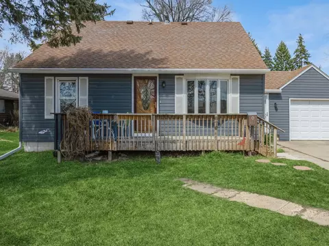 111 17th St, Boone, IA 50036