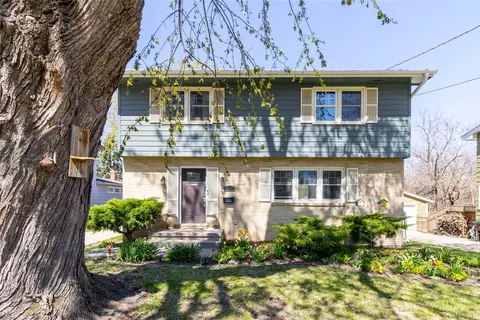 4507 Amick Ave, Des Moines, IA 50310