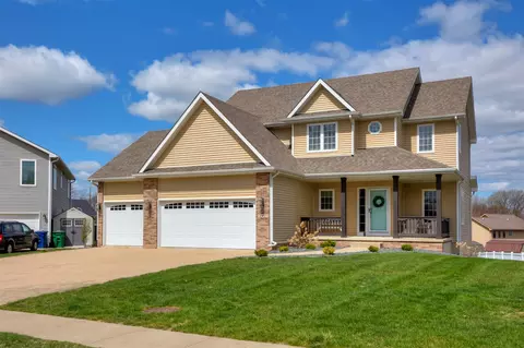 15411 Horton Ave, Urbandale, IA 50323