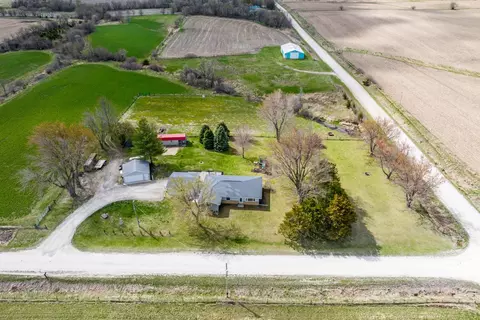 2362 255th St, Peru, IA 50222