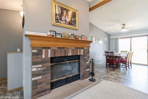 1303 N 7th St, Winterset, IA 50273