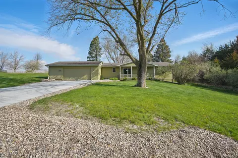 4838 Panorama Dr, Panora, IA 50216