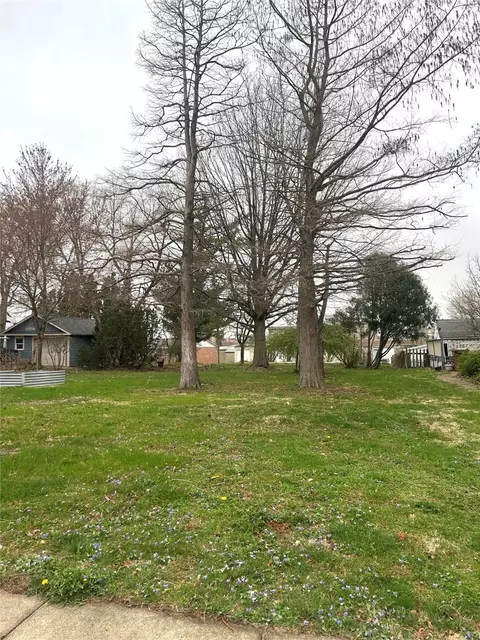 921 High St, Grinnell, IA 50112