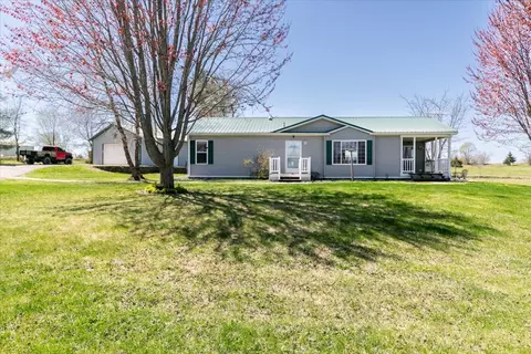 17540 140th Ave, Indianola, IA 50125