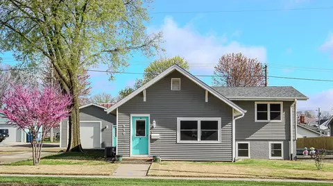 510 W 2nd Ave, Indianola, IA 50125