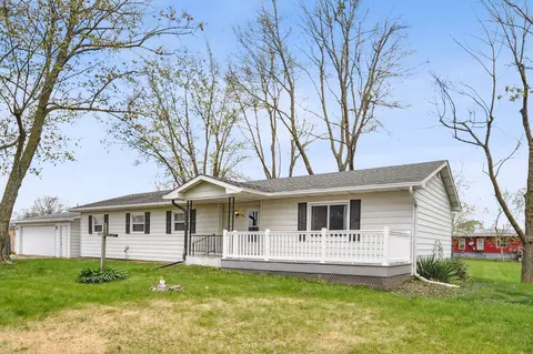 203 SE D St, Melcher Dallas, IA 50163