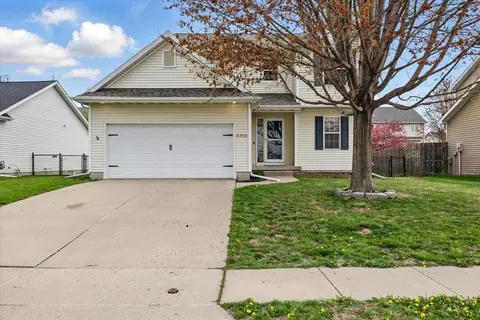4316 124th St, Urbandale, IA 50323
