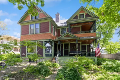 712 Duff Ave, Ames, IA 50010