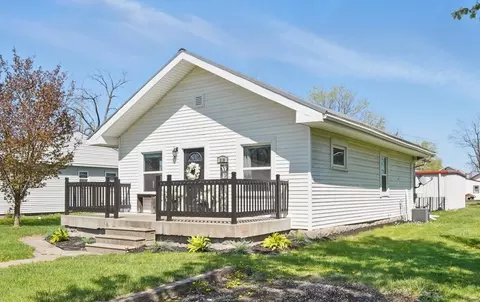 310 S Main St, Melcher Dallas, IA 50163
