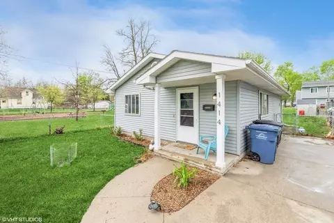 1414 E 19th St, Des Moines, IA 50316